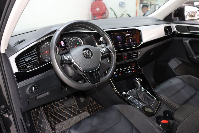 大众 探岳 2020款 330TSI 两驱豪华智联版 国VI