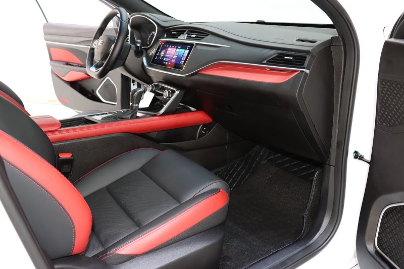 吉利汽车 缤瑞 2021款 1.4T CVT F-运动版