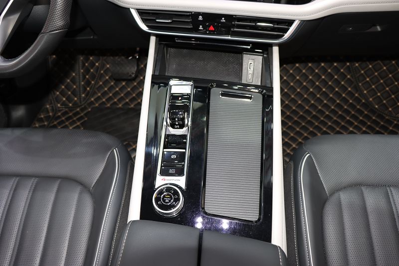大众 途昂 2021款 380TSI 四驱尊崇豪华版