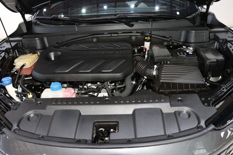 长安UNI-T 2022款 1.5T 运动版 旗舰型